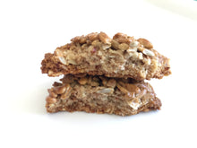 Load image into Gallery viewer, Crunchy Crispy Sunflower Seeds &amp; Pecan Oatmeal Cookies, 12 cookies